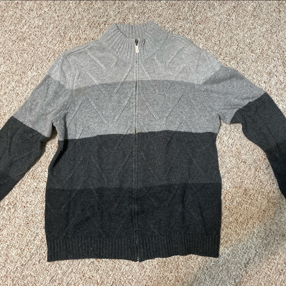 Mens grey zip up sweater